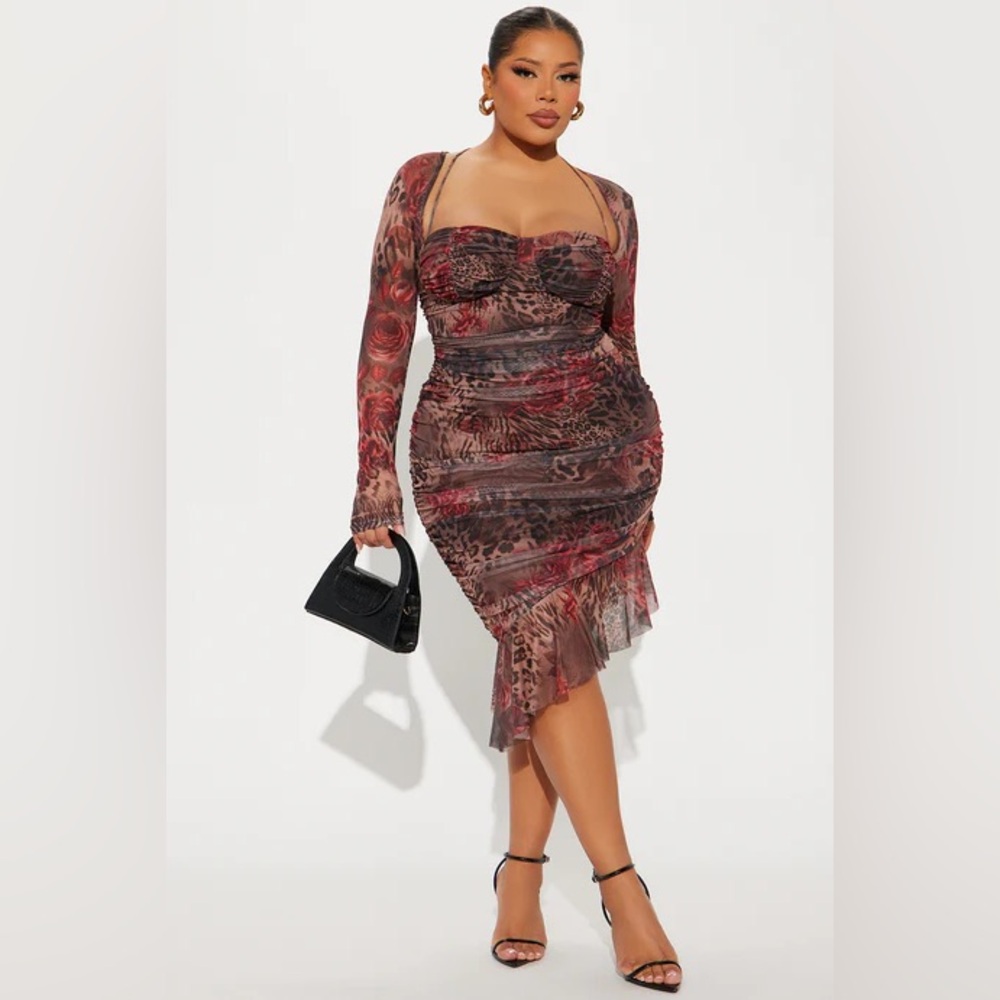 Size XL Damaged- Fashion Nova Cheetah pink, Red and Black Long Sleeve Dress